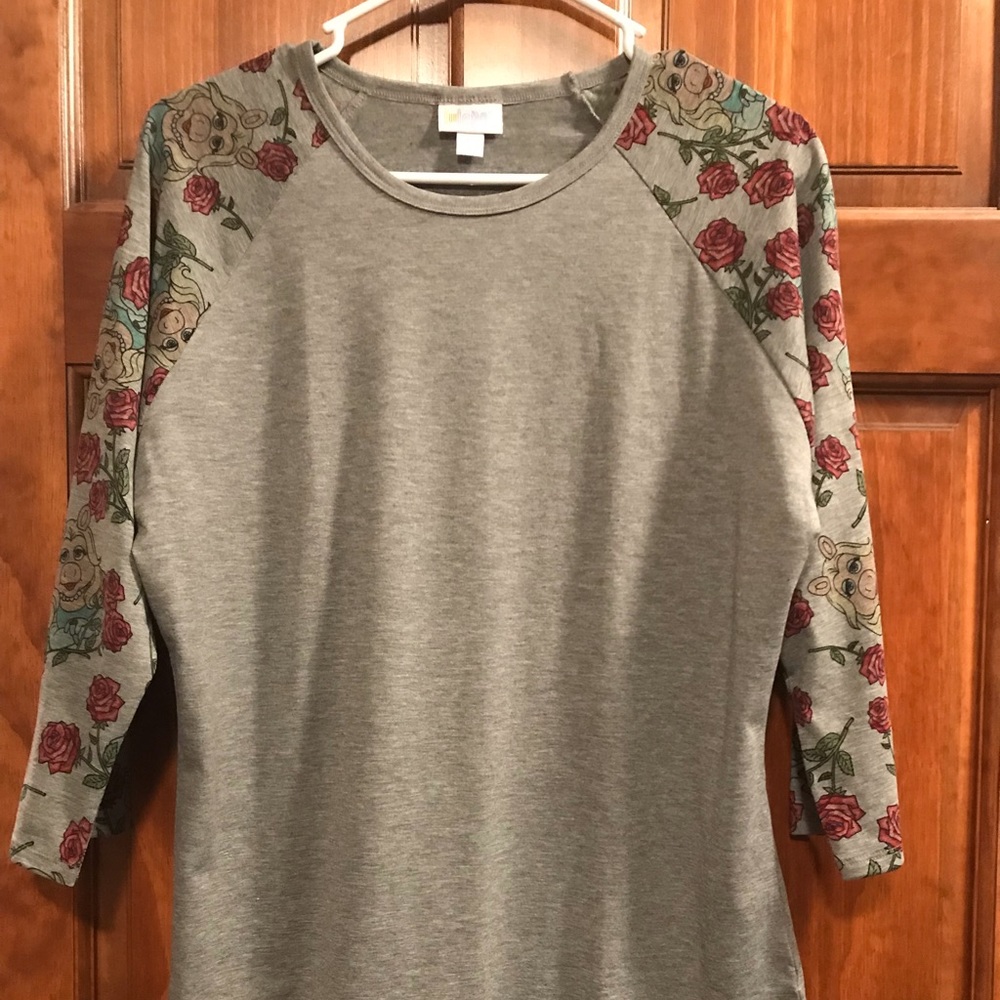 Miss Piggy Lularoe Randy tee!